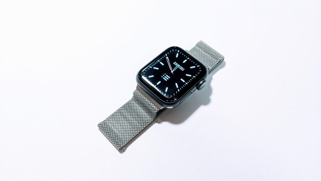 BRGのApple Watch用ミラネーゼループバンドを購入。通気性も良く手ごろな値段で高級感アップ